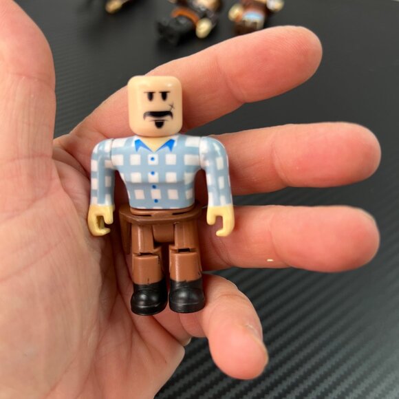 Roblox Wild West Sheriff Cowboy Indian Farmer Toy Figures Set Of 4 Cake Toppers - Picture 8 of 12